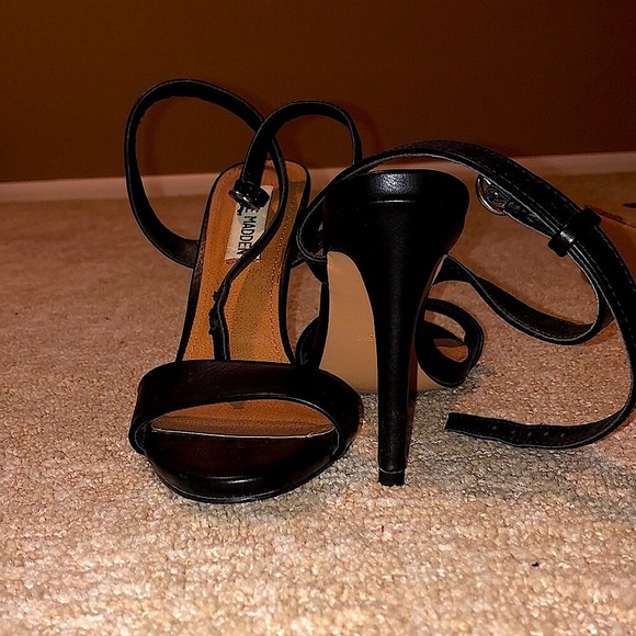 Steve Madden heels-6.5 - Picture 17 of 17